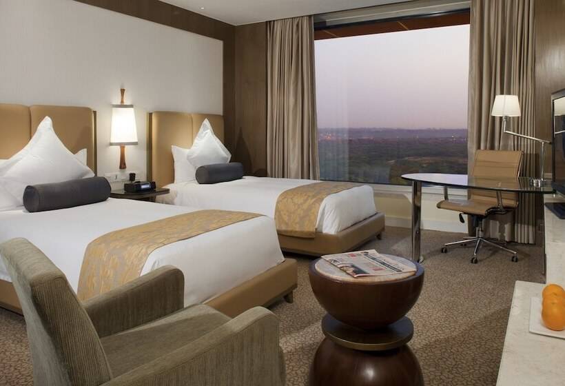 اتاق استاندارد, Crowne Plaza New Delhi Okhla, An Ihg