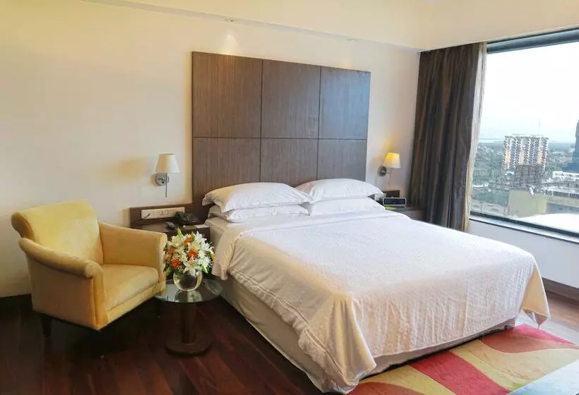 エクゼクティブスイート, Four Points By Sheraton Navi Mumbai, Vashi
