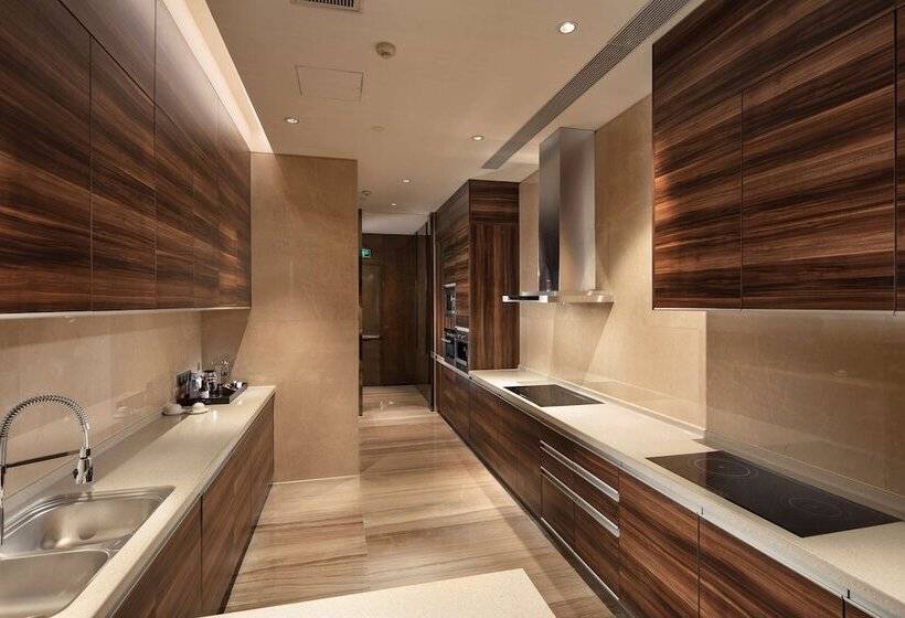 سوئیت پرزیدنت, Hilton Guangzhou Tianhe