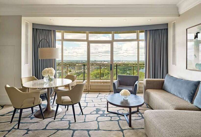 سوییت جونیور, Hilton Guangzhou Tianhe