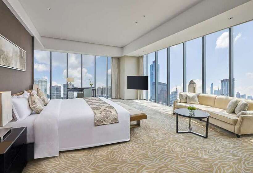 Президентский Люкс, Hilton Guangzhou Tianhe