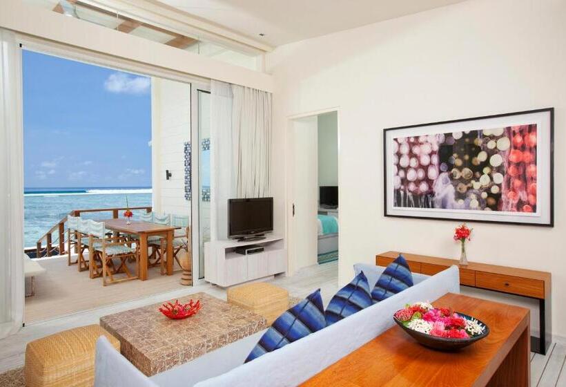 ویلای 1 خوابه, Holiday Inn Resort Kandooma Maldives   Kids Stay & Eat Free And Dive Free For Certified Divers For A