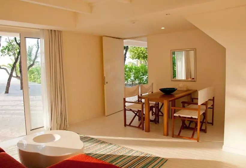 خانه 2 خوابه, Holiday Inn Resort Kandooma Maldives Kids Stay & Eat Free And Dive Free For Certified Divers For A