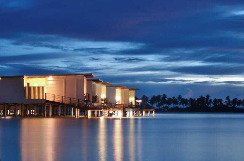 ویلای 1 خوابه, Holiday Inn Resort Kandooma Maldives   Kids Stay & Eat Free And Dive Free For Certified Divers For A