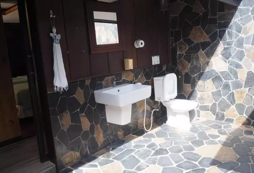 サイドオーシャンビュースタンダードルーム, Koh Kood Beach Resort