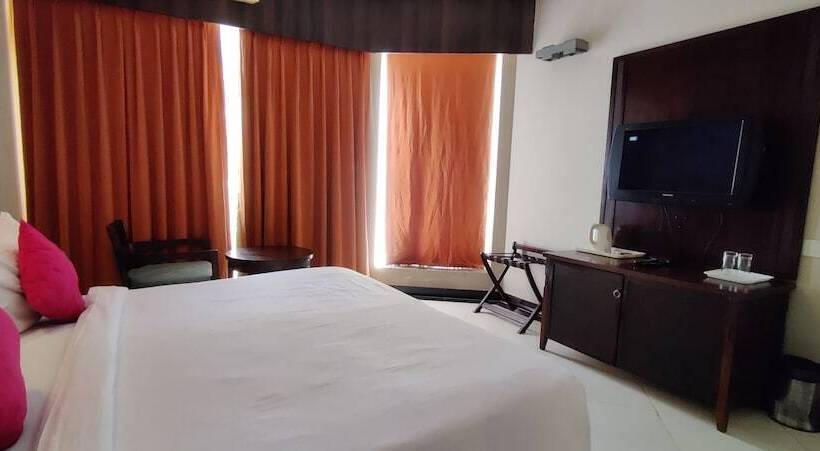 プールビュースタンダードステューディオ, Living Room By Seasons Hotels