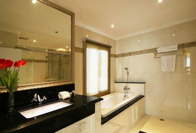 سوئیت 2 خوابه, Lk Miracle Suite   Sha Extra Plus