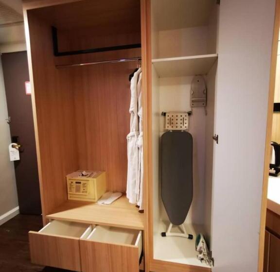 이그제큐티브 스위트, Regalodge Hotel & Spa