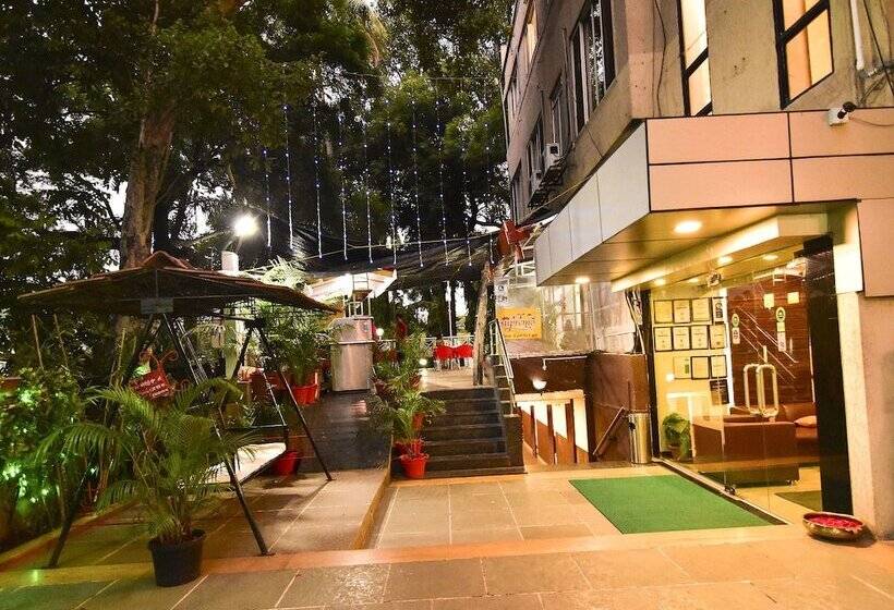 豪华房间, My Bizz Hotel Sapna