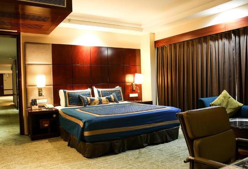 جناح بريميوم, Skycity Hotel Gurgaon