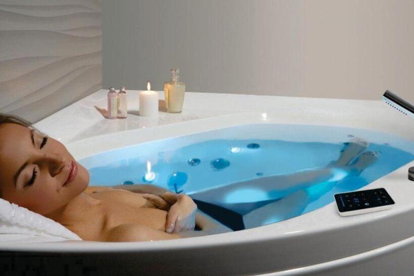 غرفة تنفيذية, Skycity Hotel Gurgaon