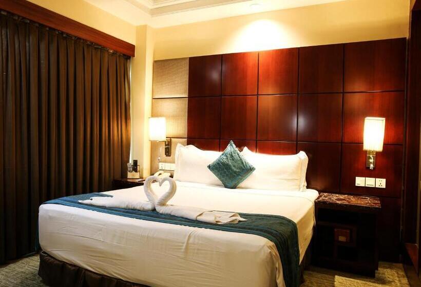 اتاق لوکس, Skycity Hotel Gurgaon