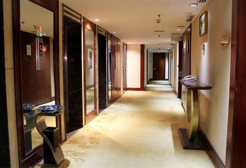 غرفة ديلوكس, Skycity Hotel Gurgaon