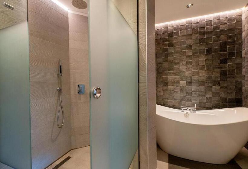 스탠다드 룸 킹사이즈 침대, Tribe Hotel, Nairobi, A Member Of Design Hotels