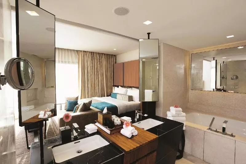 プレミアムルーム, Vivanta Surajkund, Ncr