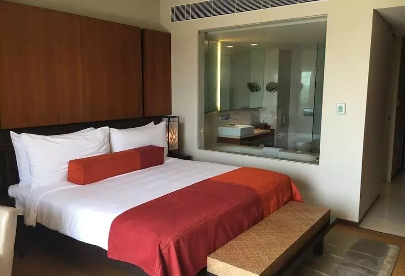 プレミアムルーム, Vivanta Surajkund, Ncr