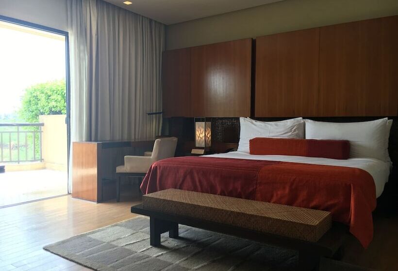 豪华套房, Vivanta Surajkund, Ncr