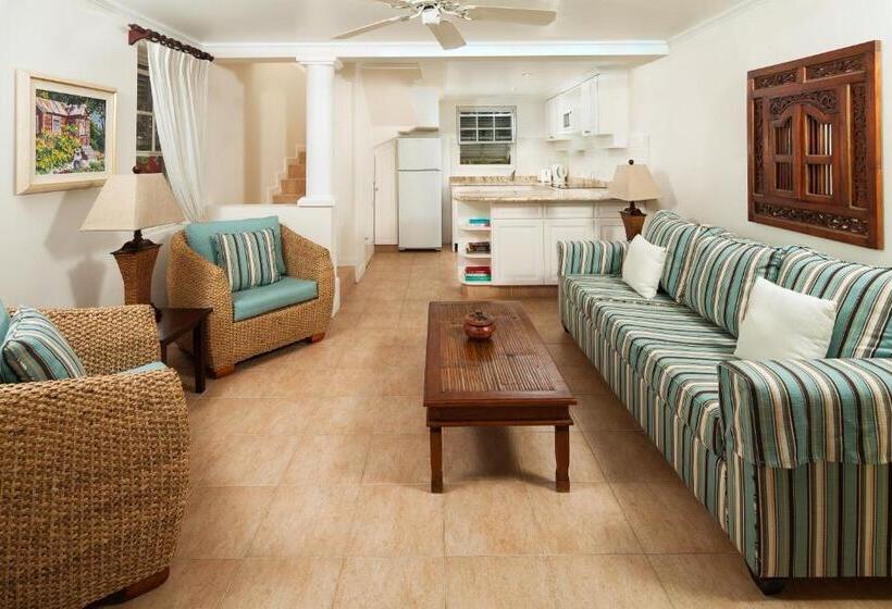 سوییت با چشمانداز باغ, Little Good Harbour