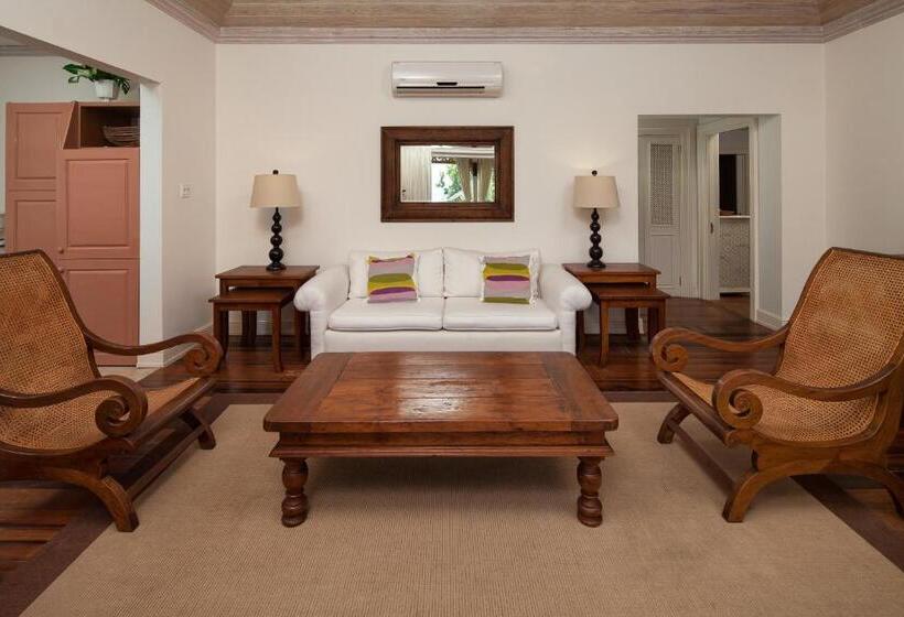 3 Bedroom Suite, Little Good Harbour