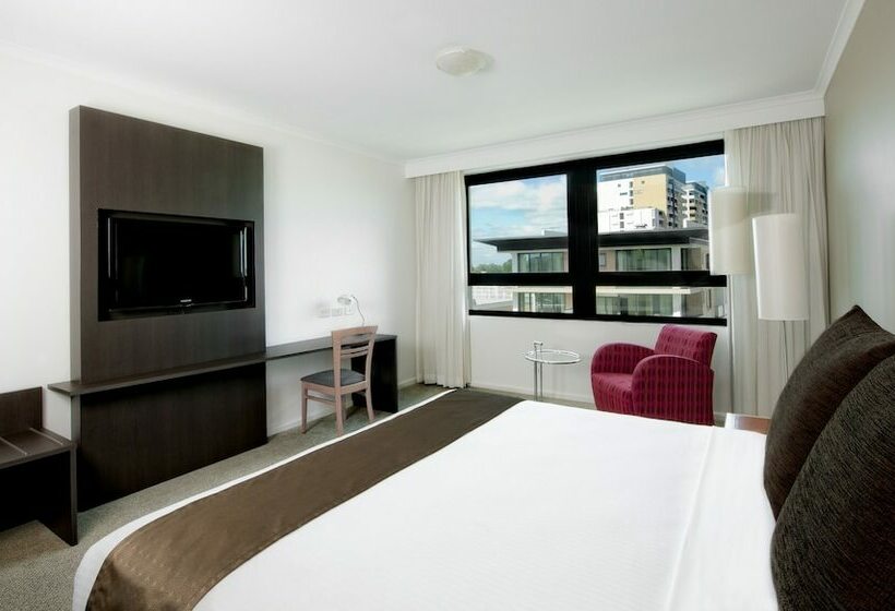 标准工作室, Mantra Parramatta