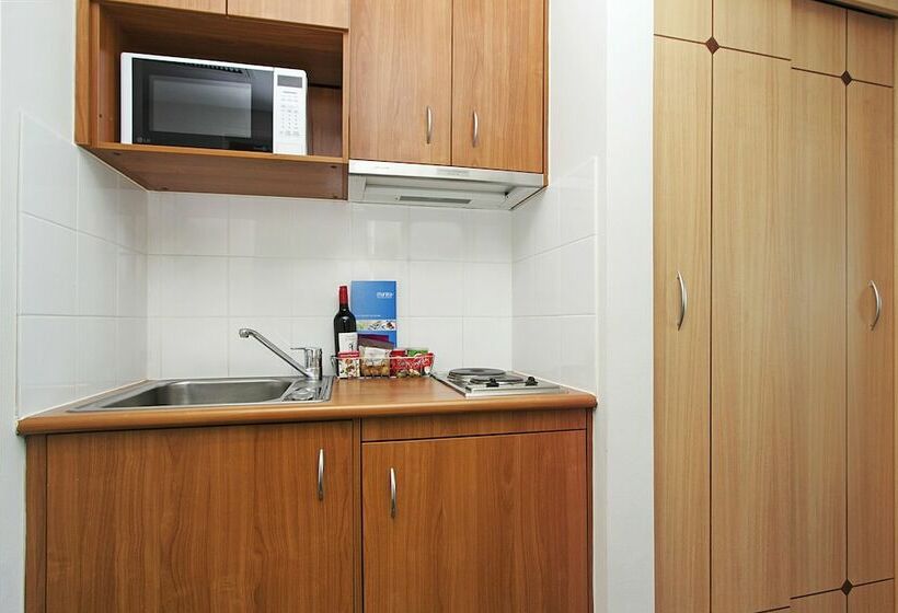 חדר סטודיו סטנדרד, Mantra Parramatta