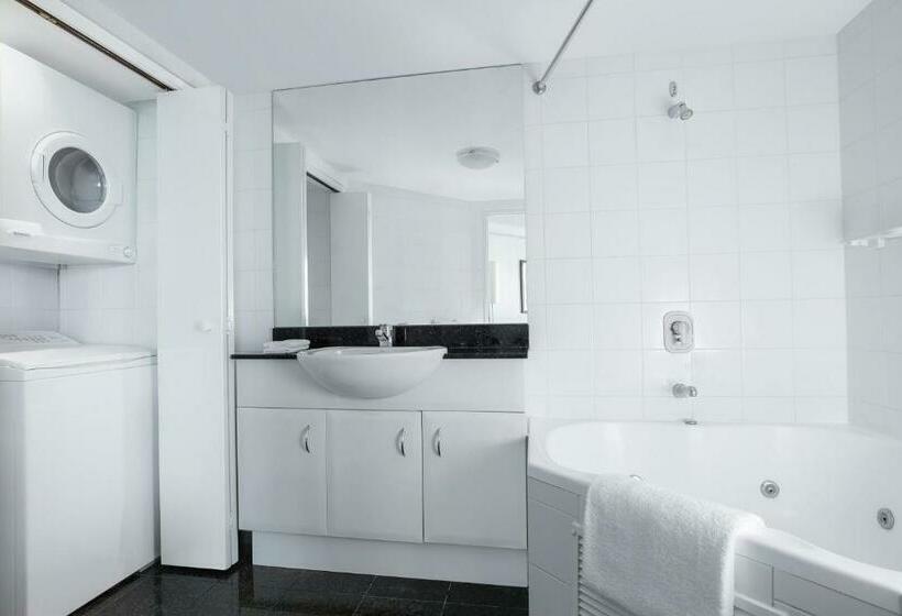 דירת חדר, Mantra Parramatta