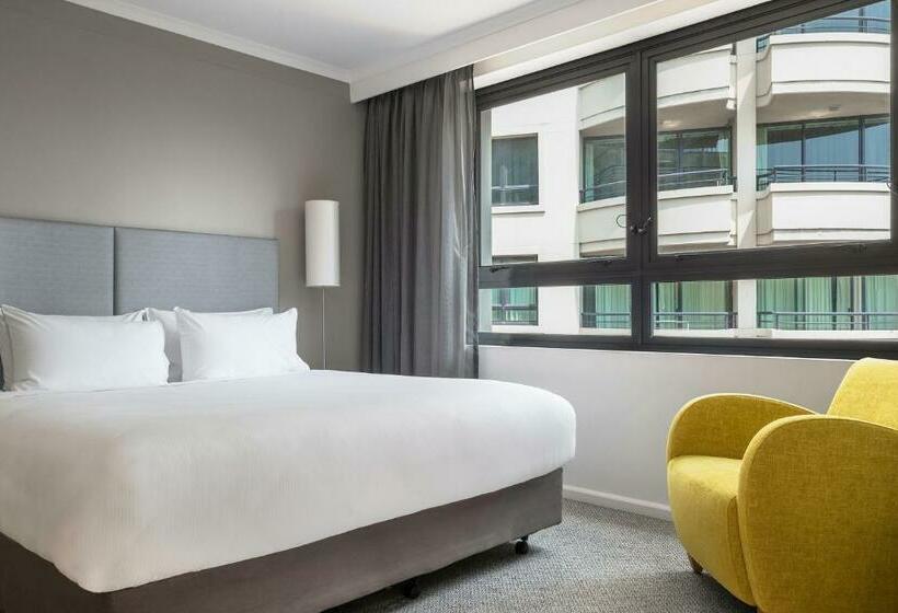 סוויטת קומפורט, Mantra Parramatta