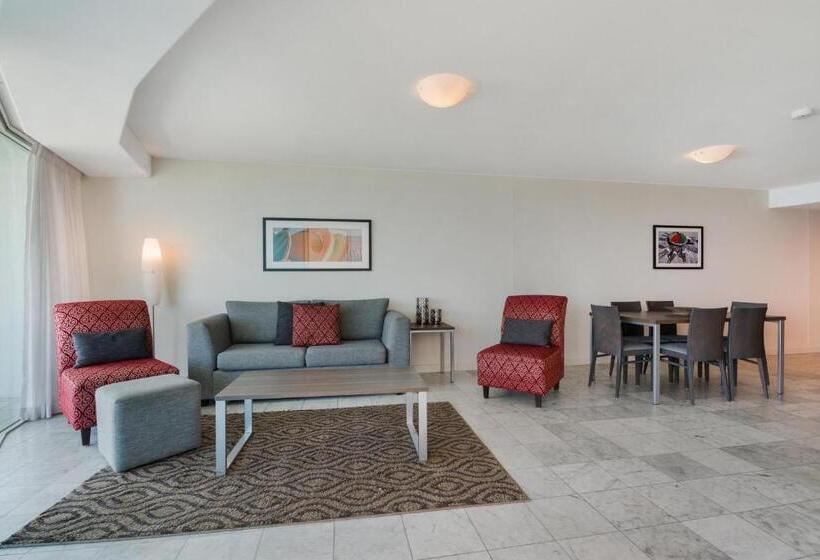 带2个卧室的公寓, Mantra Sirocco