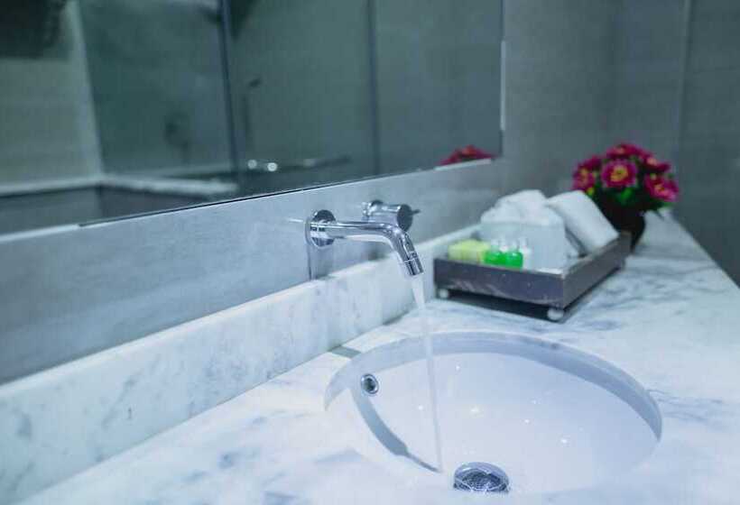 수피리어 룸, Thanthip Beach Resort Patong