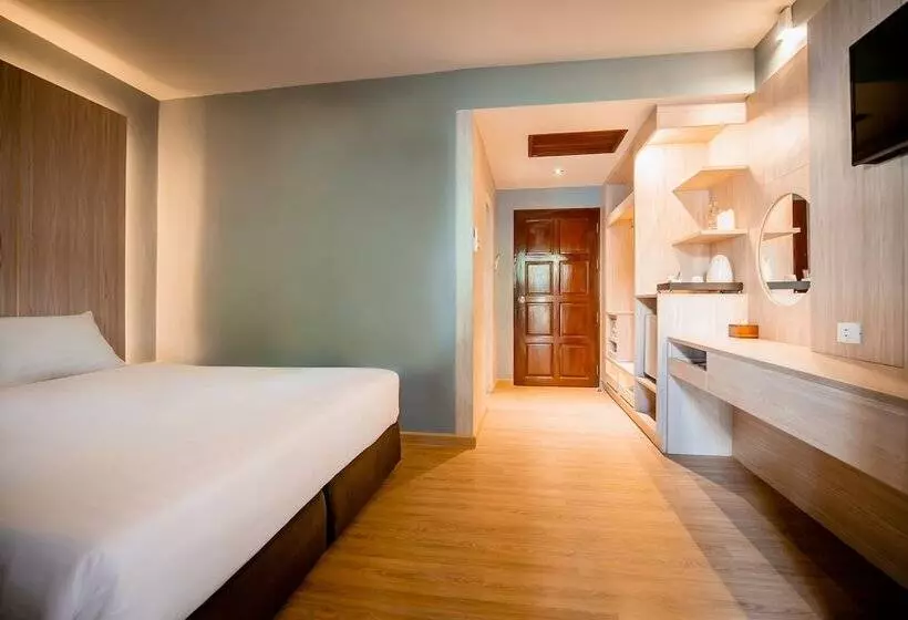 スーペリアールーム, Thanthip Beach Resort Patong