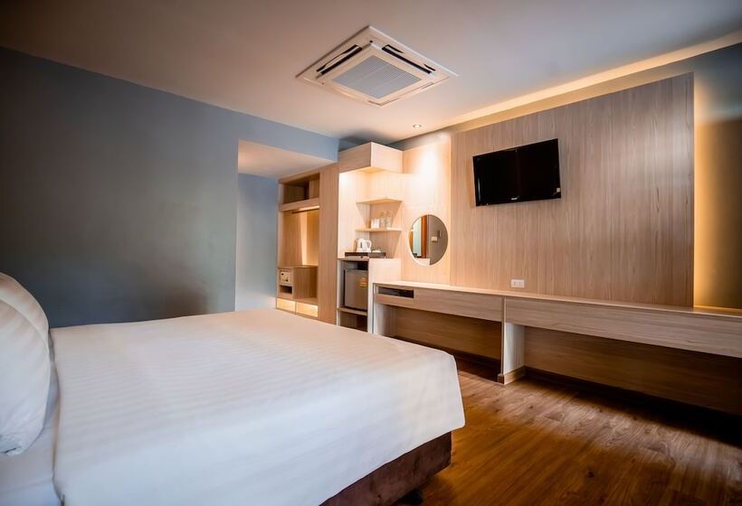 수피리어 룸, Thanthip Beach Resort Patong