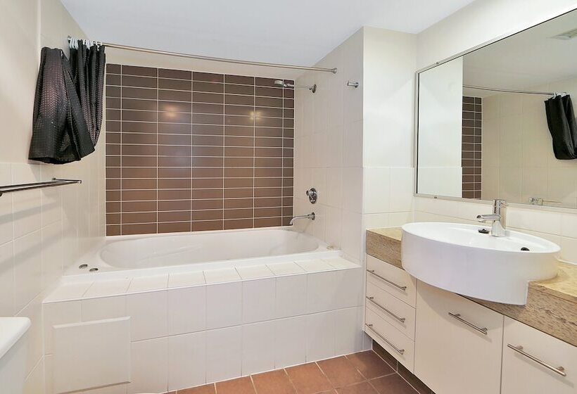 Апартаменты 2 Спальни, The Point Resort