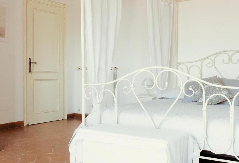 חדר דלוקס, The Bell Tower Lodge