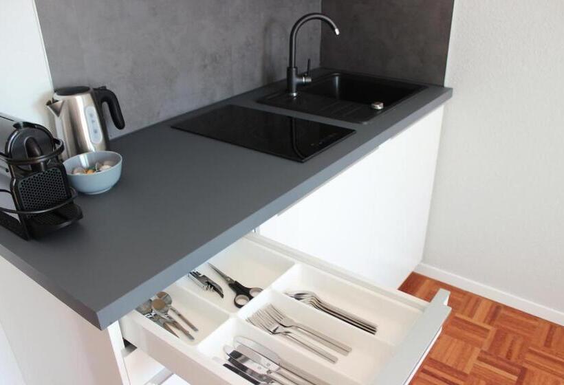 1ベッドルームのスーペリアアパートメント, Hometown Apartments