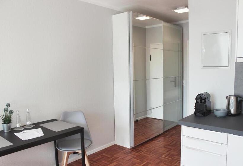 1ベッドルームのスーペリアアパートメント, Hometown Apartments