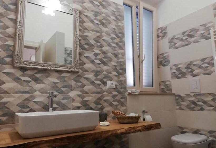 Camera Standard, Diamantea