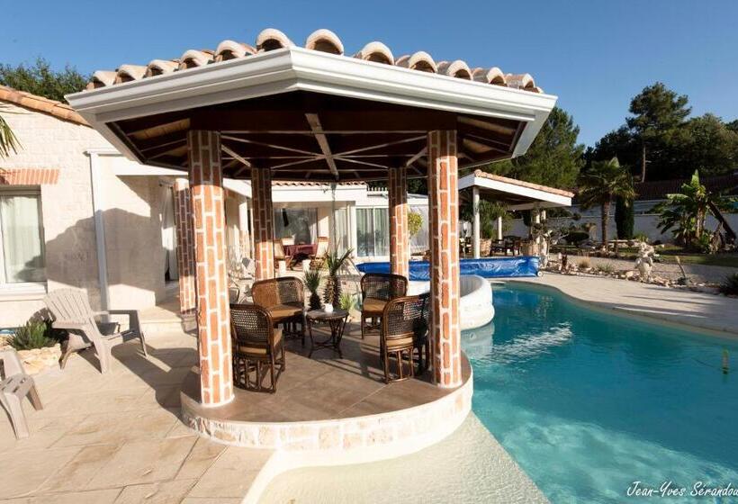 Студия Стандарт, Le Mas Des Mathes, Chambres D Hôtes, Studios