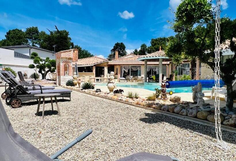 חדר דלוקס, Le Mas Des Mathes, Chambres D Hôtes, Studios