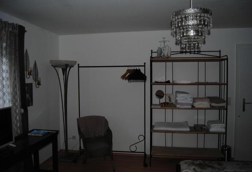 Номер Стандарт Адаптированный для Инвалидов, Bed And Breakfast Petra Huber