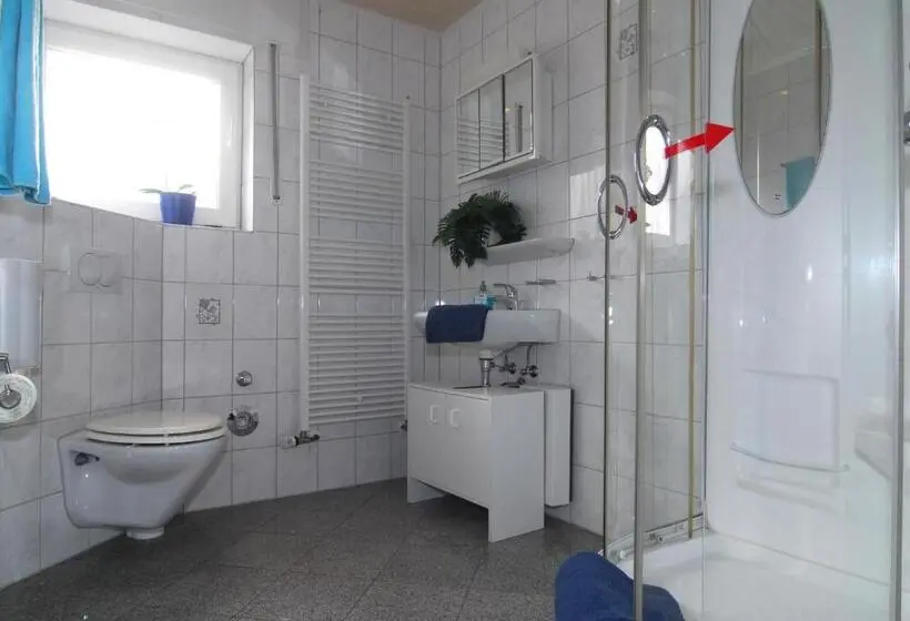 シングルベーシックルーム, Monteurwohnung Ferienwohnung Krings Baptistastr 2a