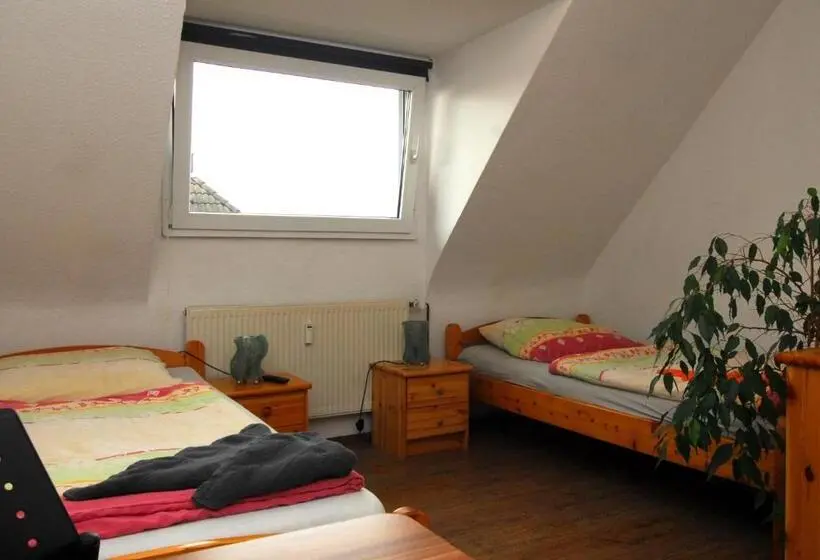 スタンダードルーム, Monteurwohnung Ferienwohnung Krings Baptistastr 2a
