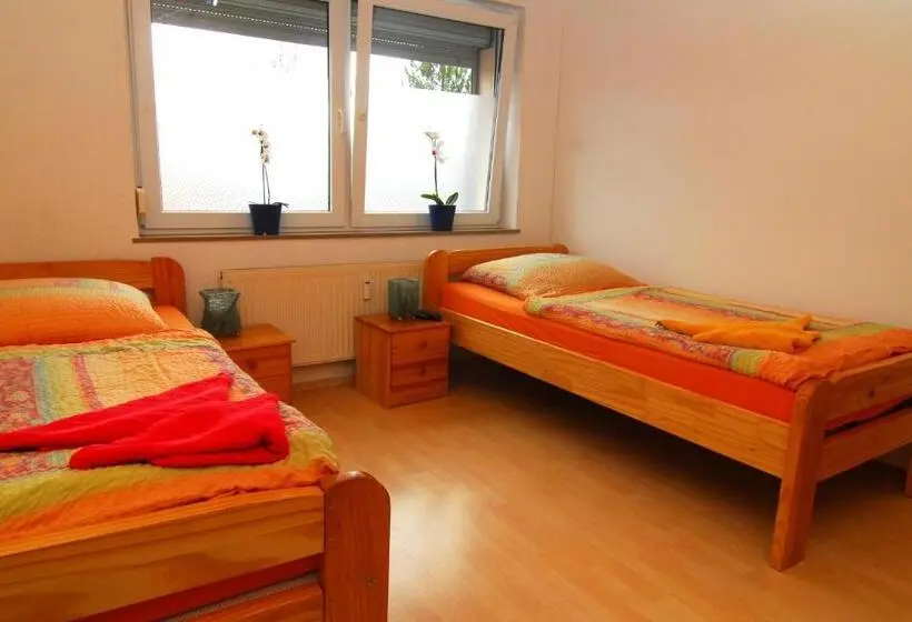 スタンダードルーム, Monteurwohnung Ferienwohnung Krings Baptistastr 2a