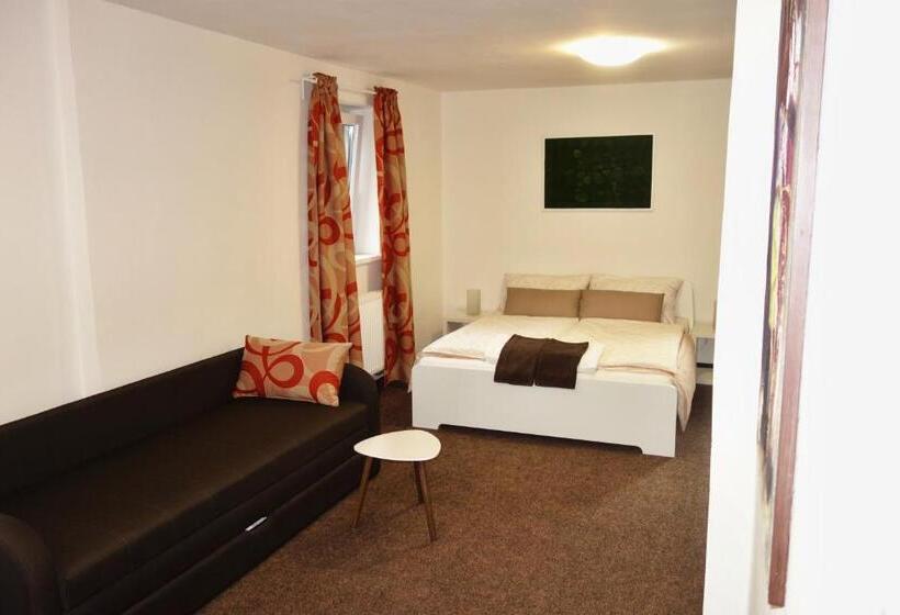 اتاق استاندارد چهار تخته, B&b à La Montagne