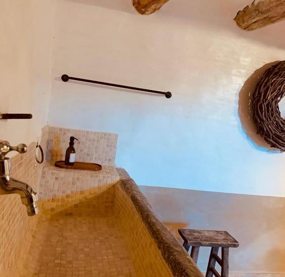 סטודיו סטנדרט נוף לים, Le Vieux Portail