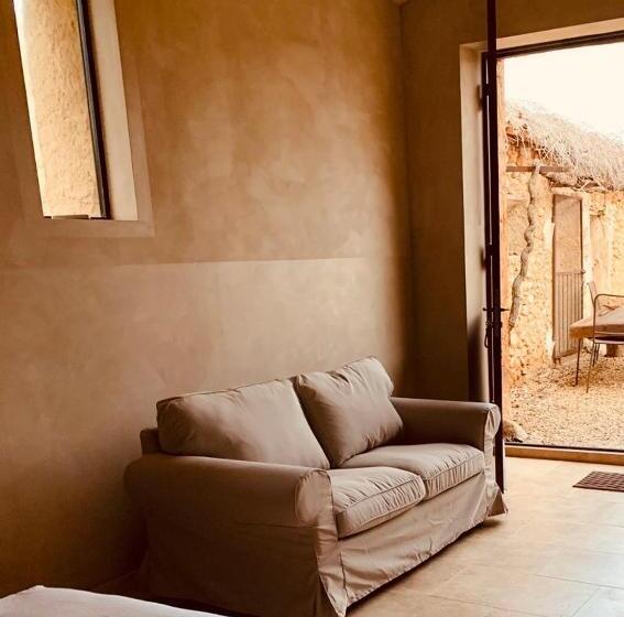 Студио Стандарт Вид на Бассейн, Le Vieux Portail