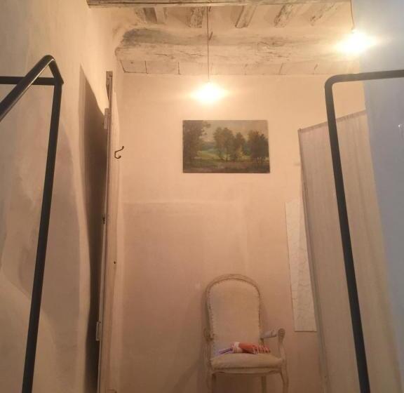 Студия Стандарт, Le Vieux Portail