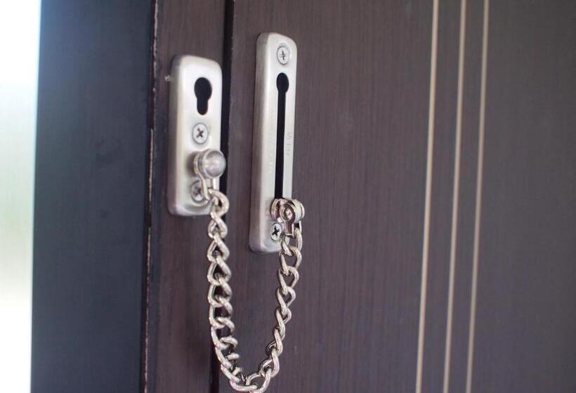 ویلای 4 خوابه, Good Night Pool Villa Phuket Sha Plus