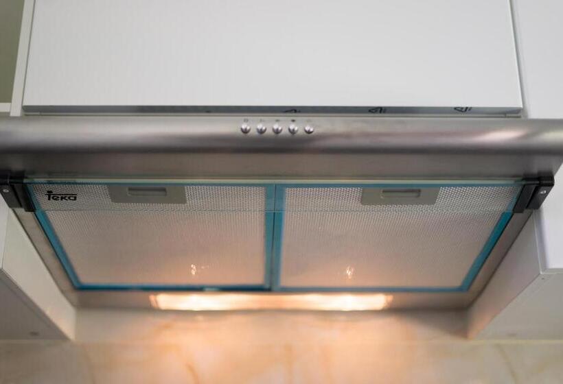 ویلای 4 خوابه, Good Night Pool Villa Phuket Sha Plus