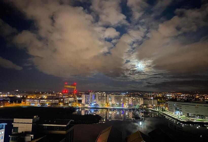 스탠다드 룸 킹사이즈 침대, James Clow Bed & Breakfast