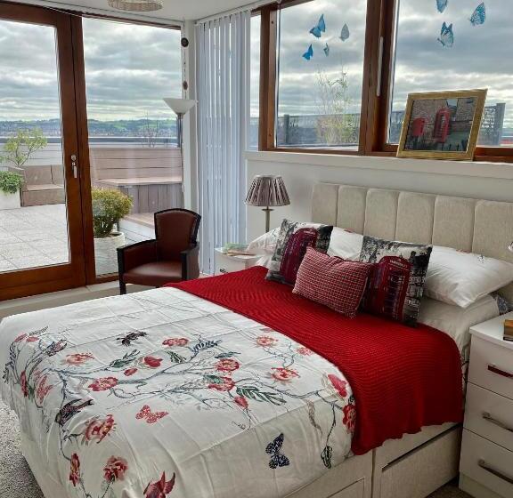 Номер Deluxe с Балконом, James Clow Bed & Breakfast